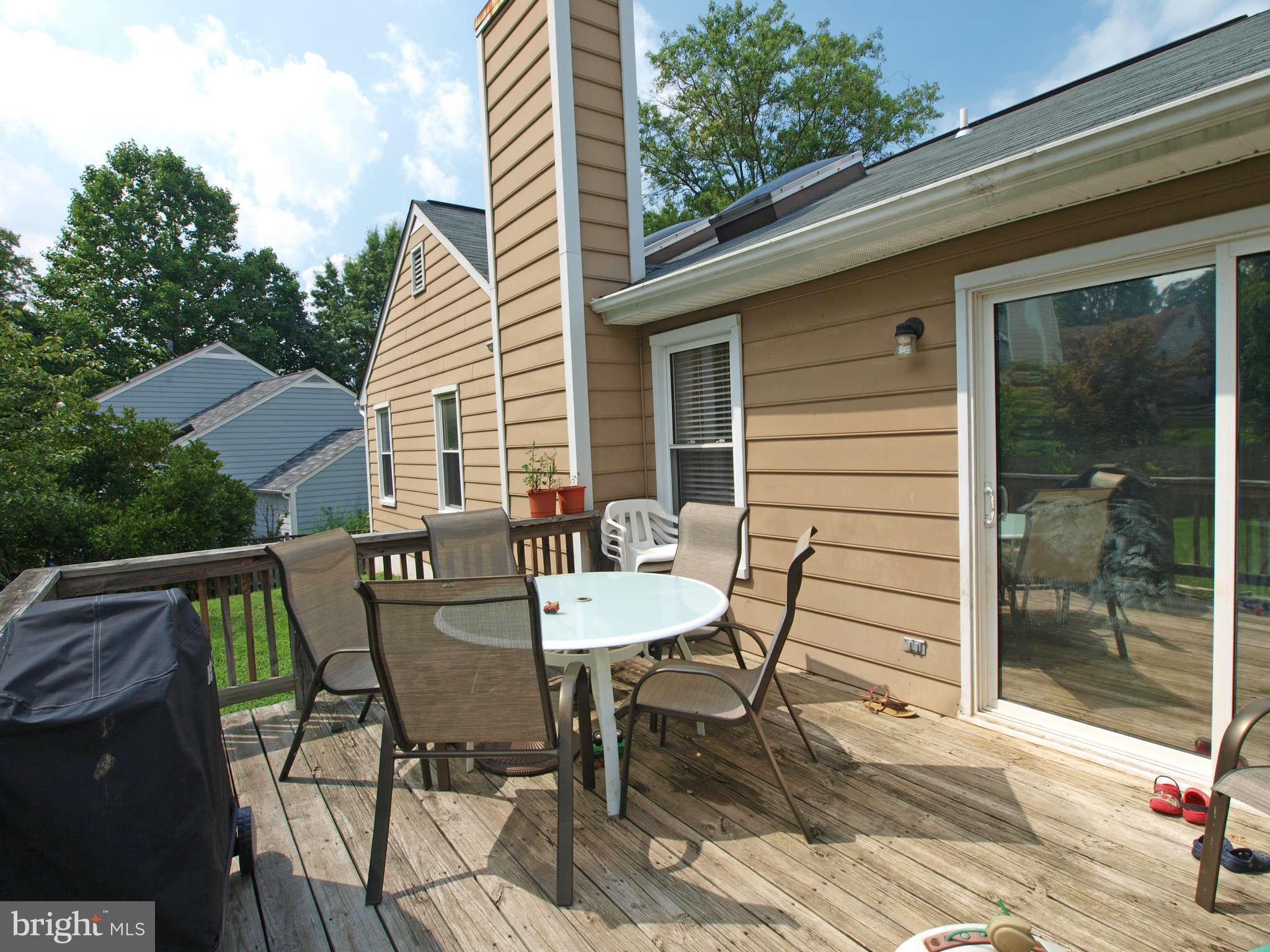 516 Cosgrave Way Silver Spring, MD 20902 - Photo 24 of 27 Deck