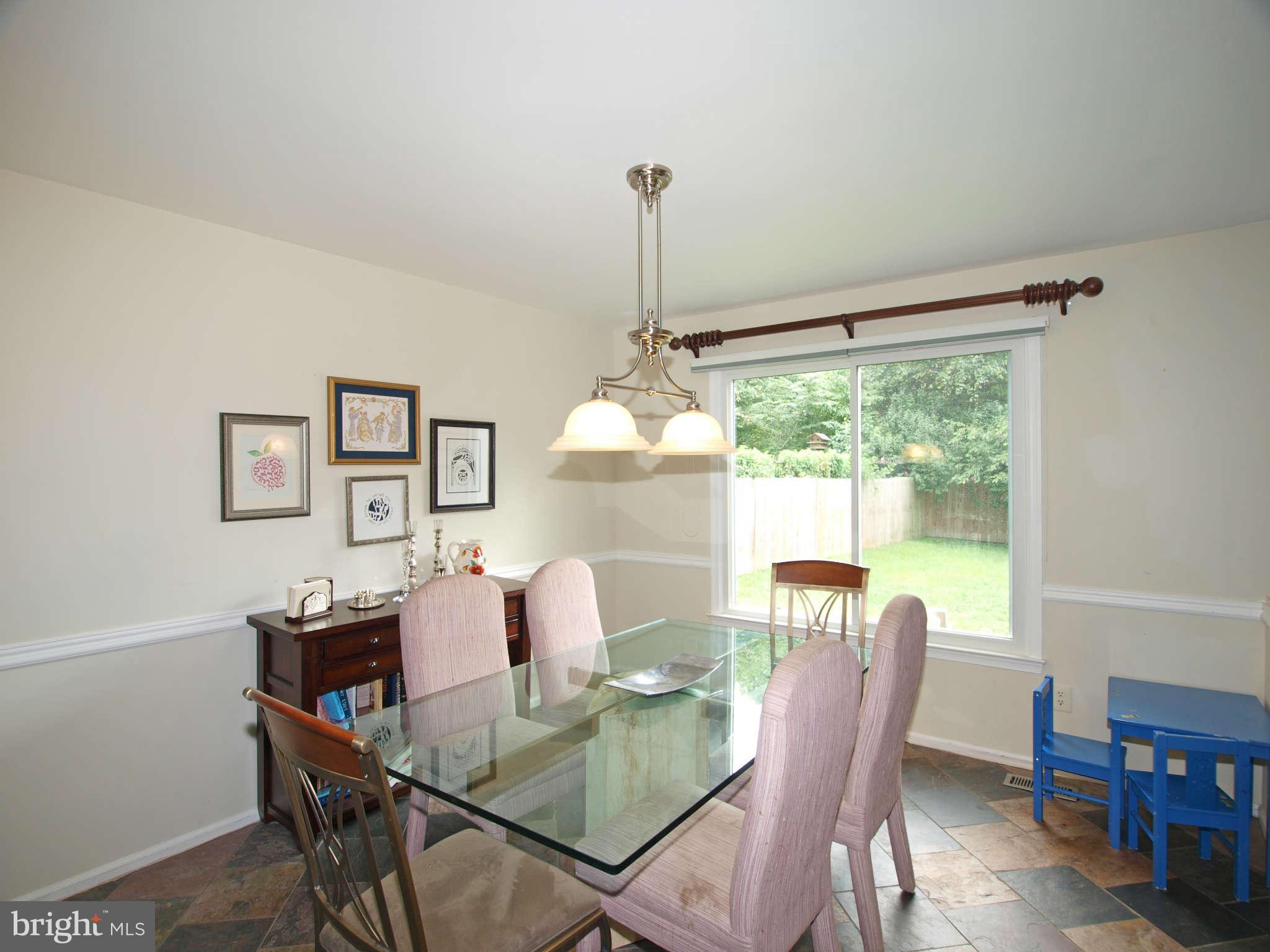 516 Cosgrave Way Silver Spring, MD 20902 - Photo 7 of 27 Dining Room
