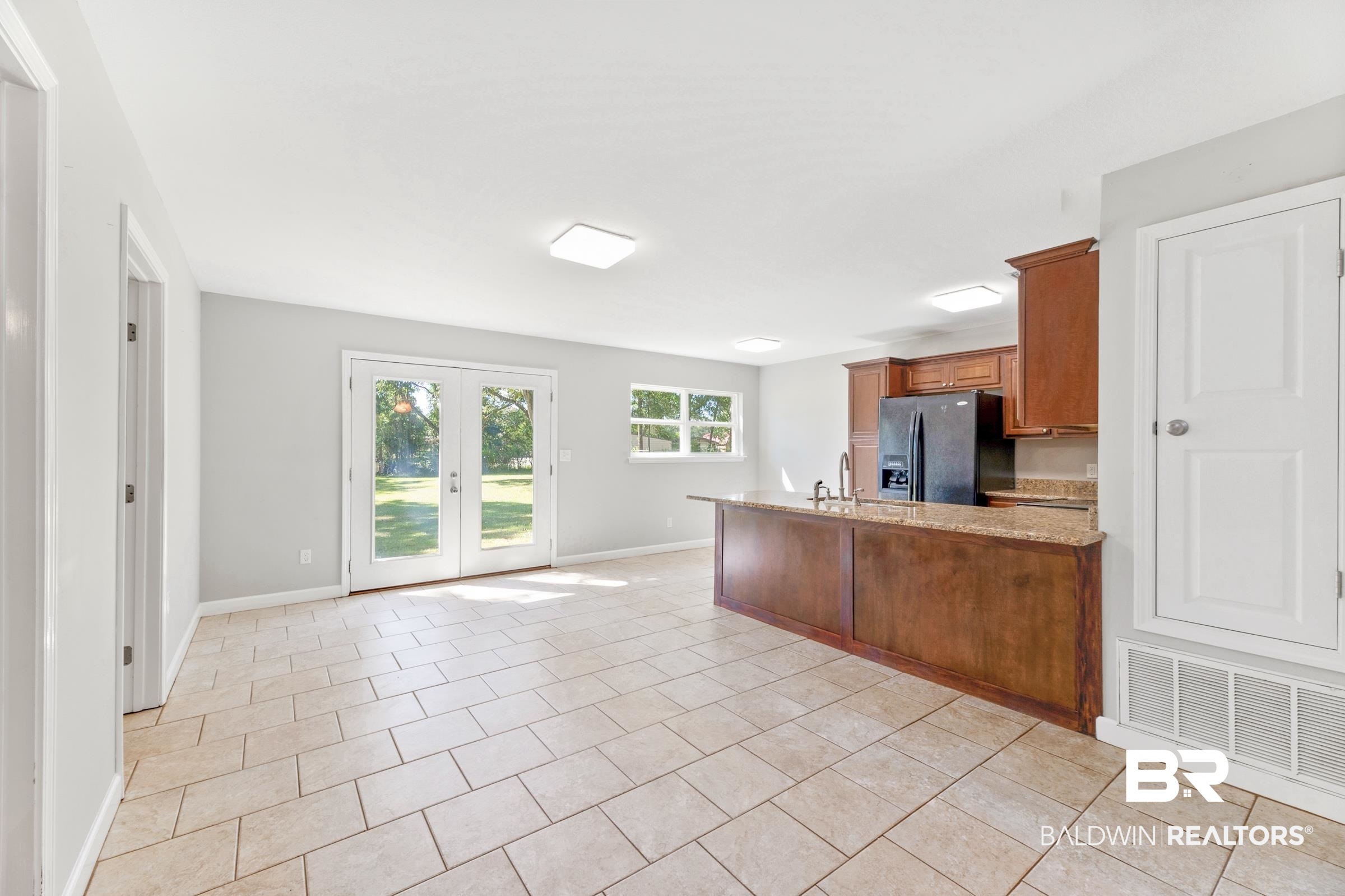 6371 Barnes Road Theodore, AL 36582 - Photo 10 of 30