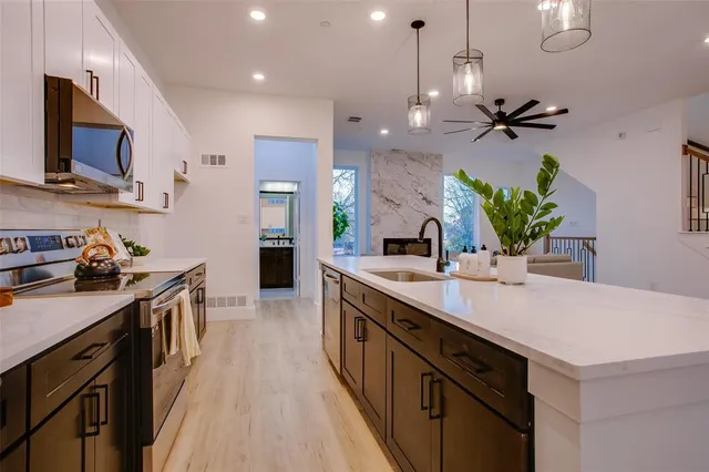 $469,900 | 2130 Shea Road, Unit 1002, Dallas, TX 75235