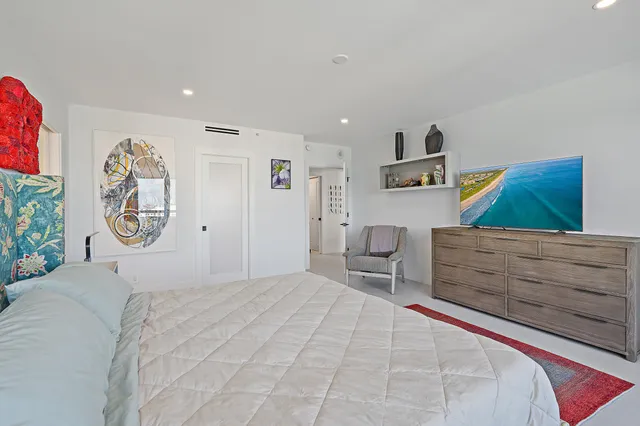 $1,750,000 | 4000 North Ocean Drive, Unit 2503, Singer Island, FL 33404