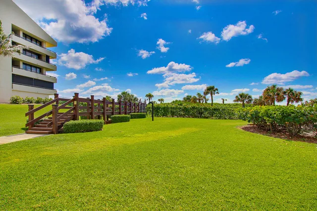 $1,750,000 | 4000 North Ocean Drive, Unit 2503, Singer Island, FL 33404