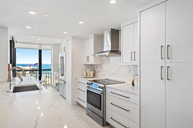 $1,750,000 | 4000 North Ocean Drive, Unit 2503, Singer Island, FL 33404