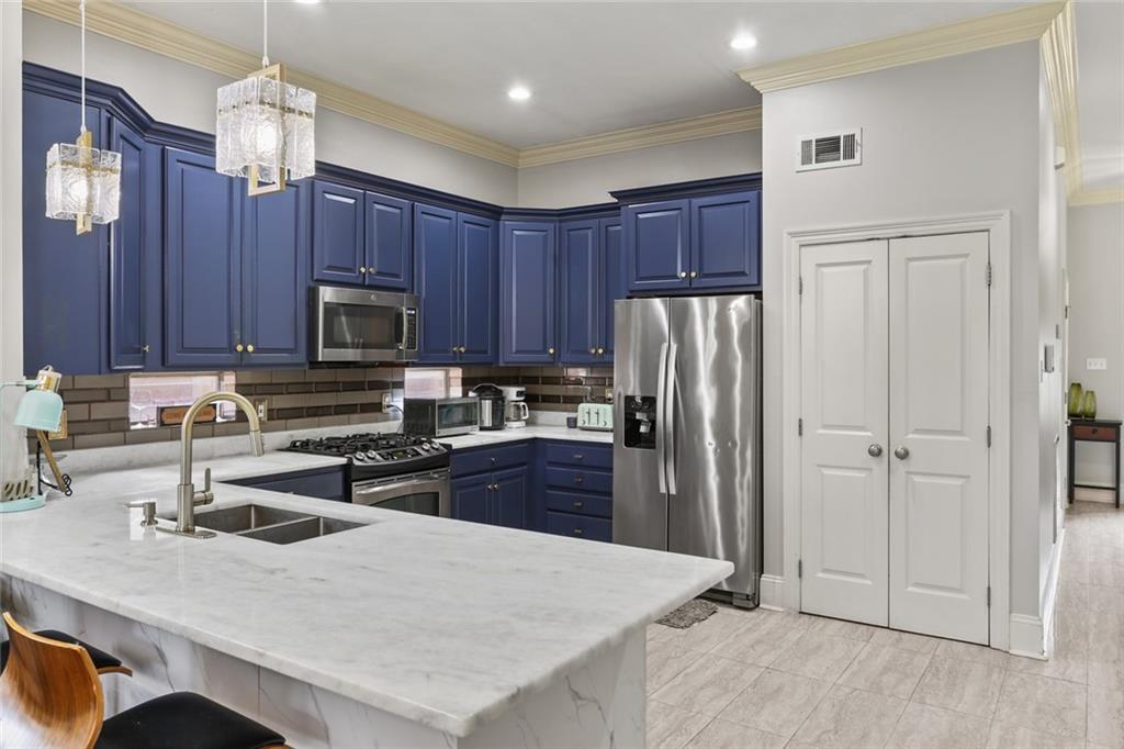 3605 Johnson Street, Unit B Metairie, LA 70001 - Photo 5 of 13