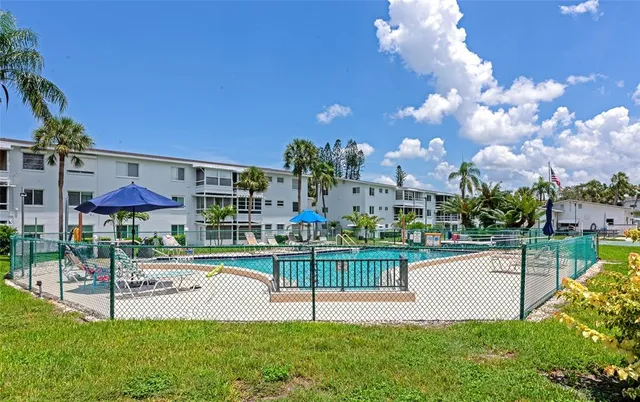 $75,000 | 5912 Palm Lane, Unit C36, Bradenton, FL 34207