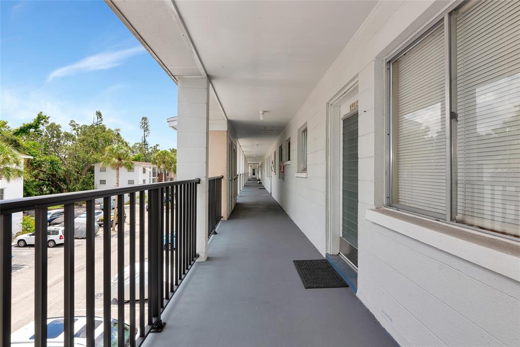 5912 Palm Lane, Unit C36 Bradenton, FL 34207 - Photo 21 of 34 a view of a balcony