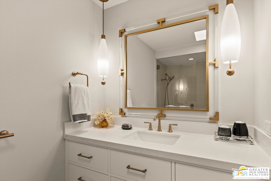 130 West Racquet Club Road, Unit 417 Palm Springs, CA 92262 - Photo 26 of 46 Gallery Image 26