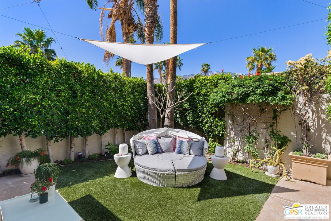 130 West Racquet Club Road, Unit 417 Palm Springs, CA 92262 - Photo 38 of 46 Gallery Image 38