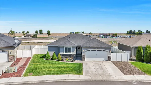 $379,000 | 1645 East Madera Street, Othello, WA 99344