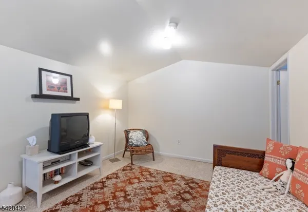 $350,000 | 1342 North Avenue, Unit D4, Elizabeth, NJ 07208
