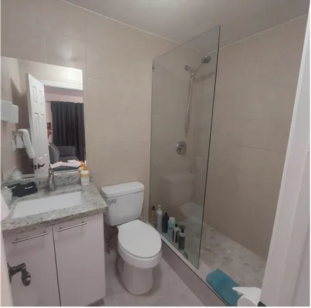 $3,300 | 1670 Northeast 1st Avenue, Pompano Beach, FL 33060