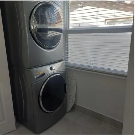 $3,300 | 1670 Northeast 1st Avenue, Pompano Beach, FL 33060