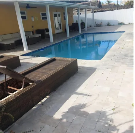 $3,300 | 1670 Northeast 1st Avenue, Pompano Beach, FL 33060