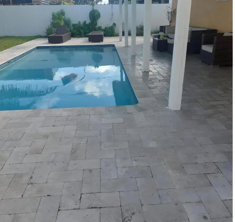 $3,300 | 1670 Northeast 1st Avenue, Pompano Beach, FL 33060