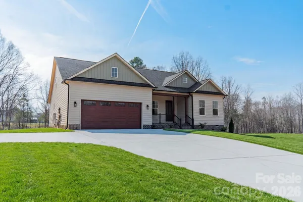 $998,000 | 121 Juniper Road, Mooresville, NC 28115
