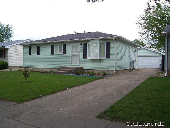 2080 Stonehenge Road Springfield, IL 62702 - Photo 1 of 8