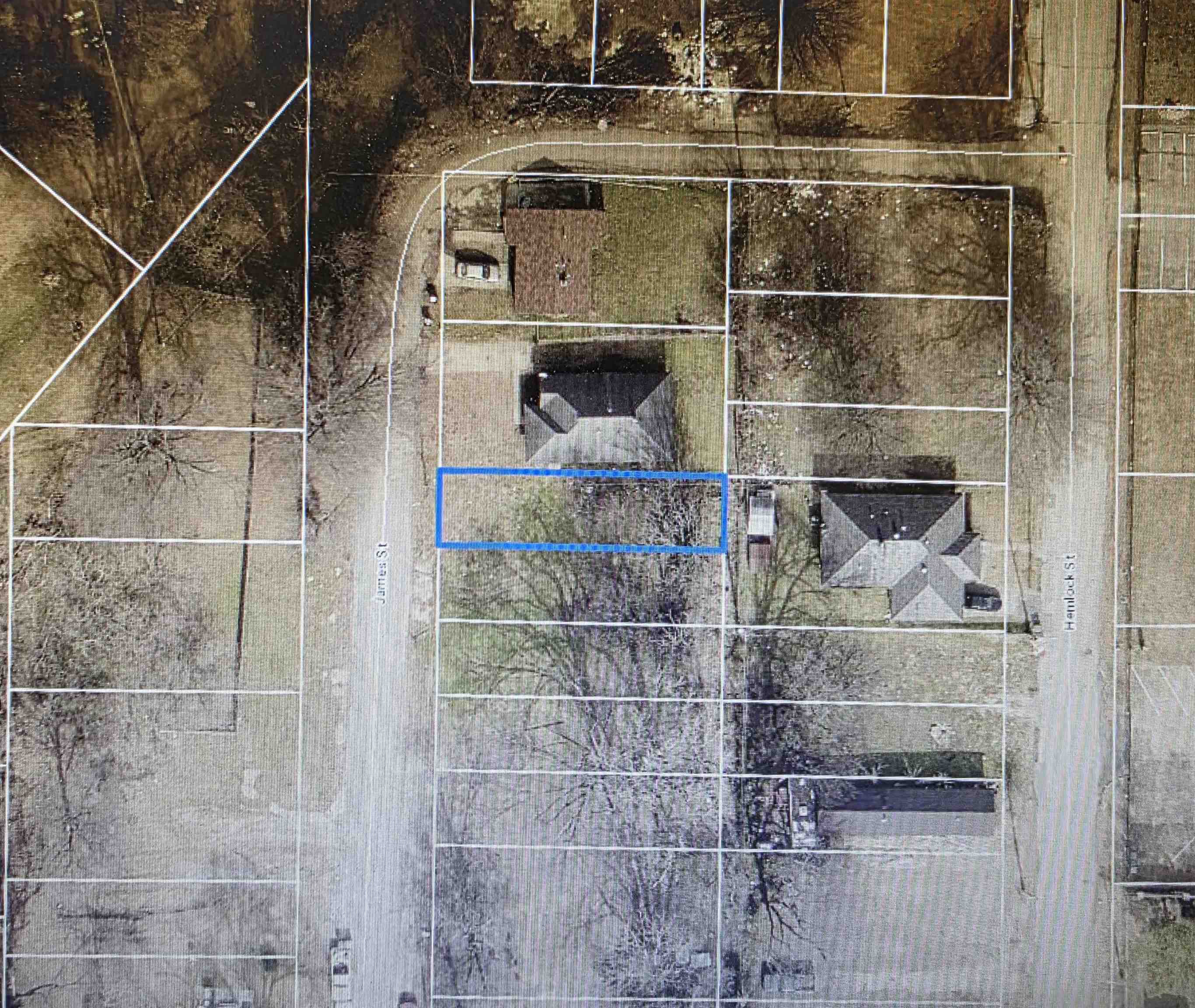 0 James Street Memphis, TN 38106 - Photo 2 of 6 a bathroom with a shower