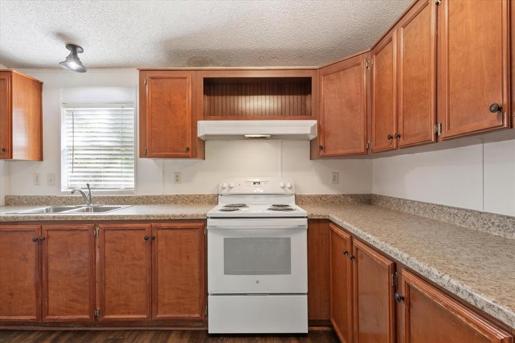 2504 Prause Road China Spring, TX 76633 - Photo 19 of 38