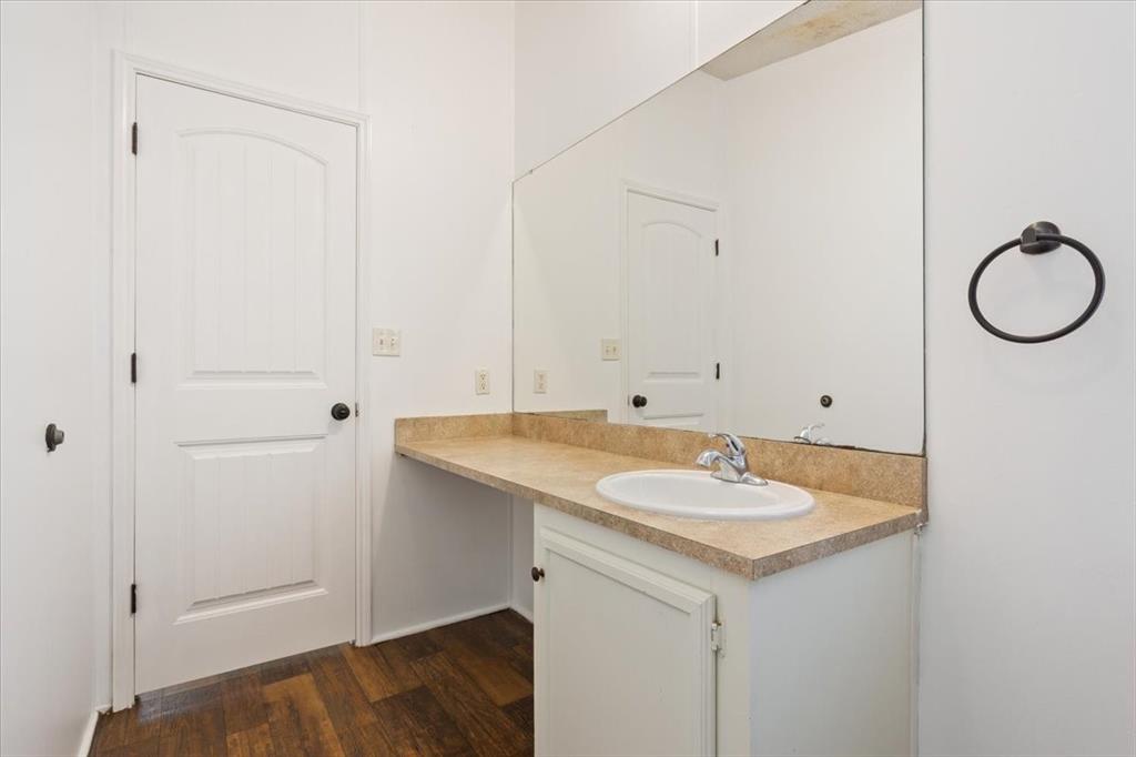 2504 Prause Road China Spring, TX 76633 - Photo 21 of 38