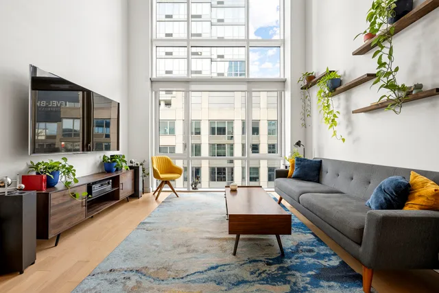 $1,590,000 | 34 North 7th Street, Unit 7K | Williamsburg
