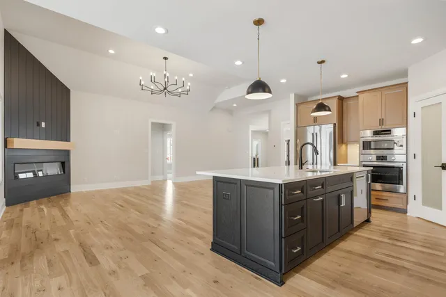 $859,900 | 12984 Spirea Avenue, St. John, IN 46373