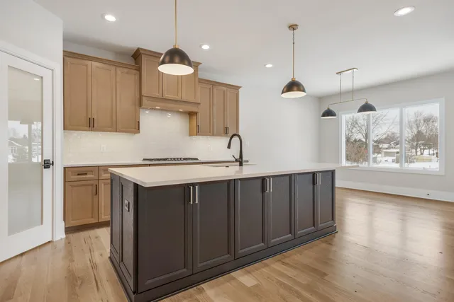 $859,900 | 12984 Spirea Avenue, St. John, IN 46373