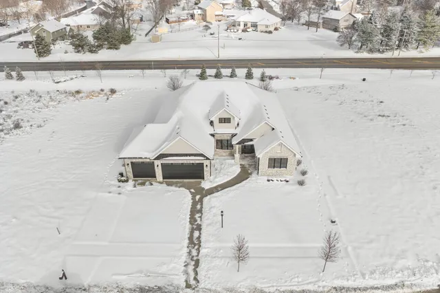 $859,900 | 12984 Spirea Avenue, St. John, IN 46373