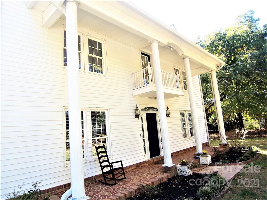 122 Jess Hord Road Waco, NC 28021 - Photo 4 of 48 Gallery Image 4