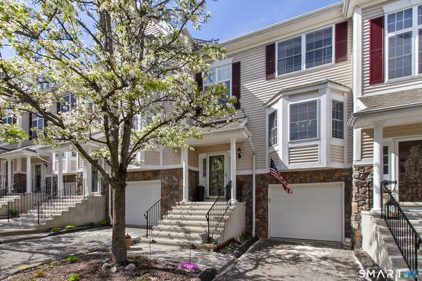 $450,000 | 1606 Larson Drive, Unit 1606, Danbury, CT 06810