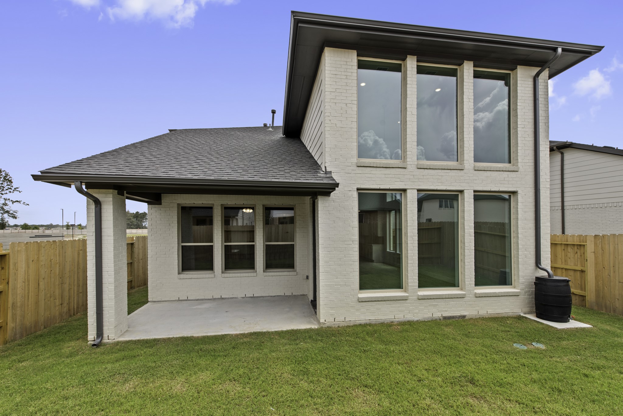 18171 Petipa Point Conroe, TX 77302 - Photo 17 of 23 Representative image. Features, selections and colors may vary.