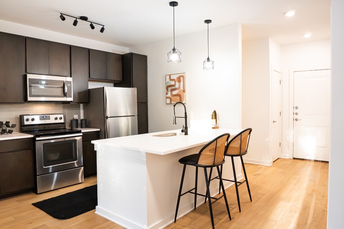 2505 Thornton Road, Unit 2303 Austin, TX 78704 - Photo 2 of 24