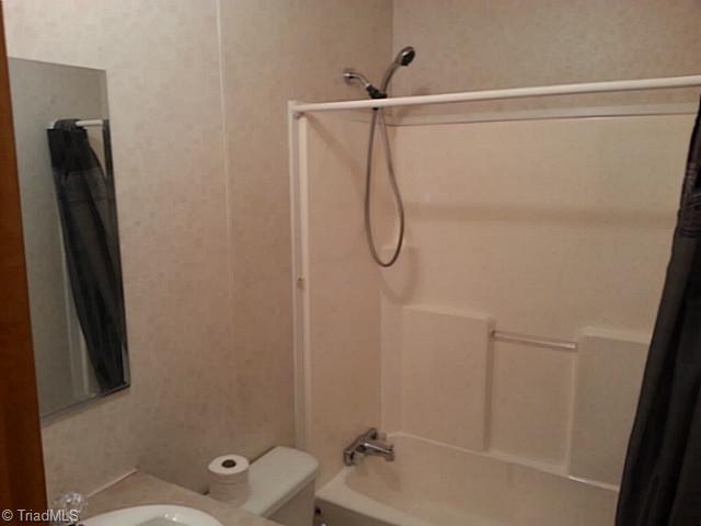 609 Booker T Womble Road Randleman, NC 27317 - Photo 14 of 16 Bath.