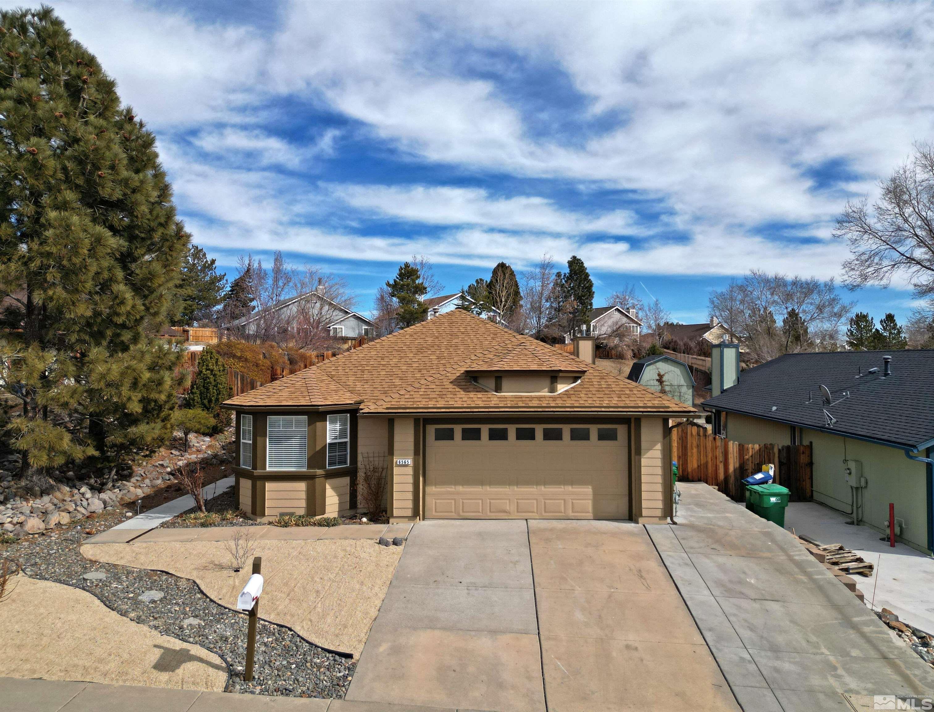 6565 Fall River Circle Reno, NV 89523 - Photo 2 of 32 Photo 2