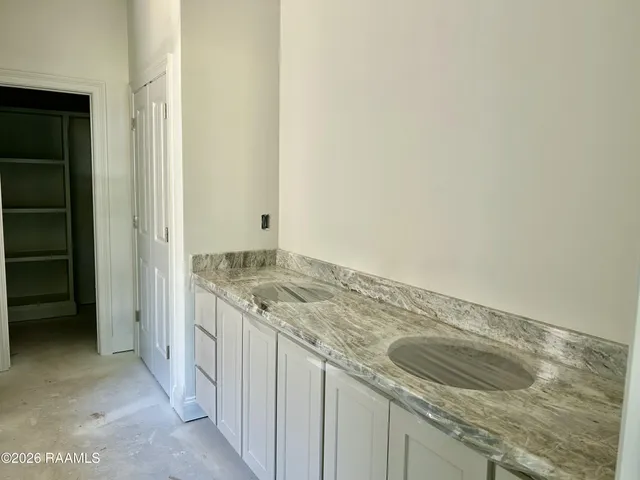 $274,000 | 207 Gun Runner Drive, Lafayette, LA 70507