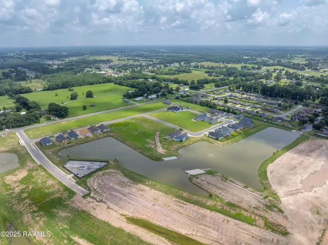 $274,000 | 207 Gun Runner Drive, Lafayette, LA 70507