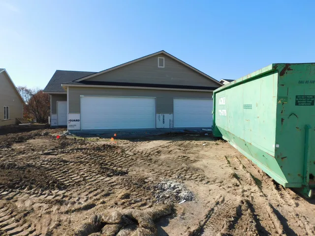 $350,000 | 12123-25 West Shadow Lakes Street, Unit 2, Wichita, KS 67205