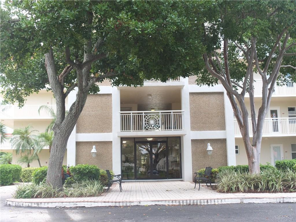 3150 Northeast 48th Court, Unit 204 Lighthouse Point, FL 33064 - Photo 16 of 23 Front Entrance