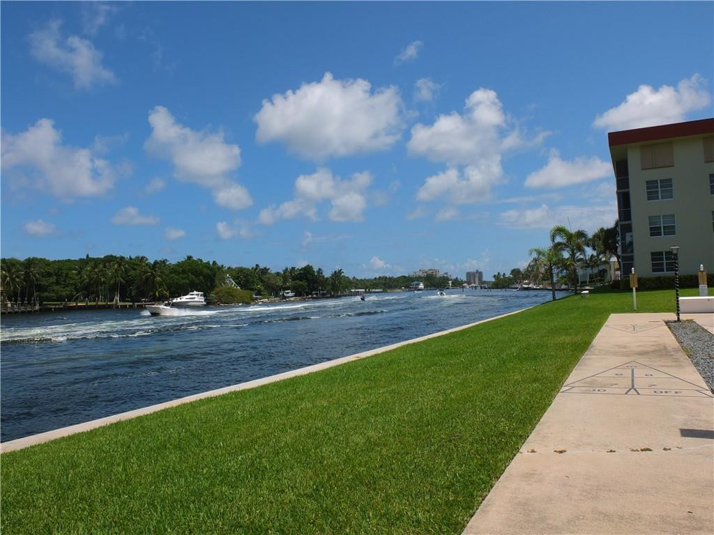 3150 Northeast 48th Court, Unit 204 Lighthouse Point, FL 33064 - Photo 19 of 23 Photo 19