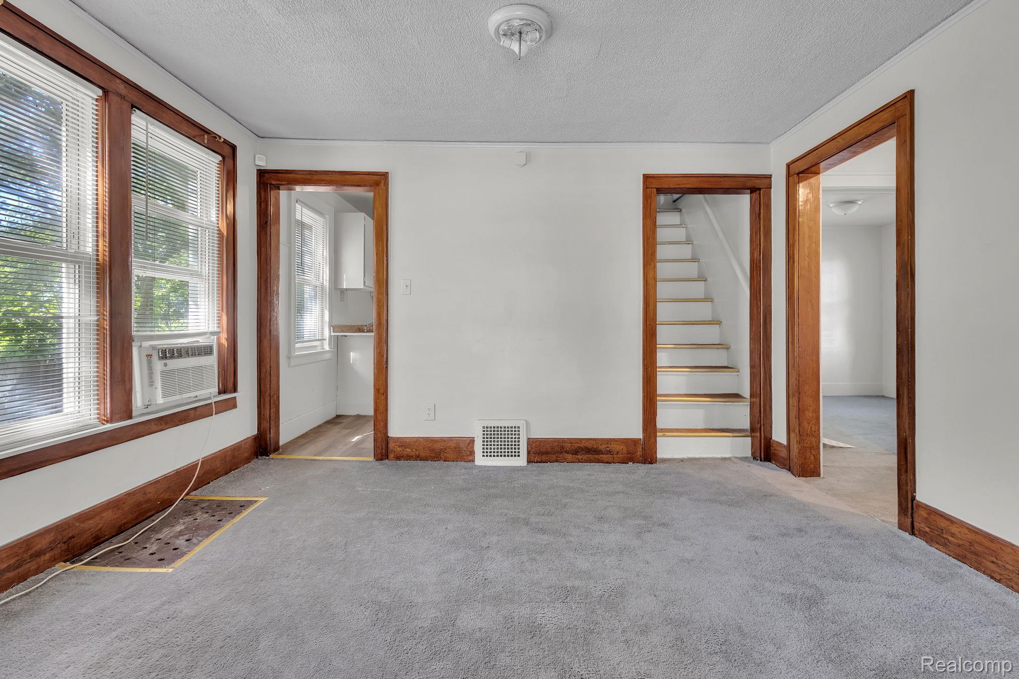 4877 Maynard Street Detroit, MI 48215 - Photo 8 of 41 14-web-or-mls-FZ3A6788.jpg