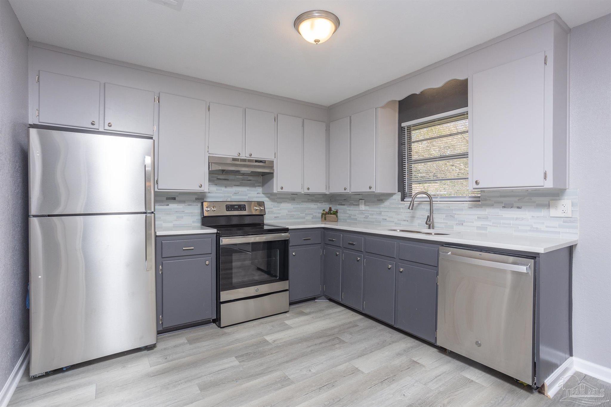224 Kaylyn Road Pensacola, FL 32514 - Photo 2 of 36 Gallery Image 2