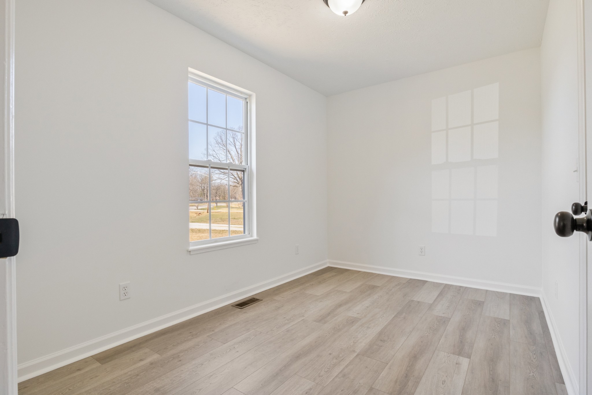 813 Lowry Street Manchester, TN 37355 - Photo 18 of 21 Gallery Image 18
