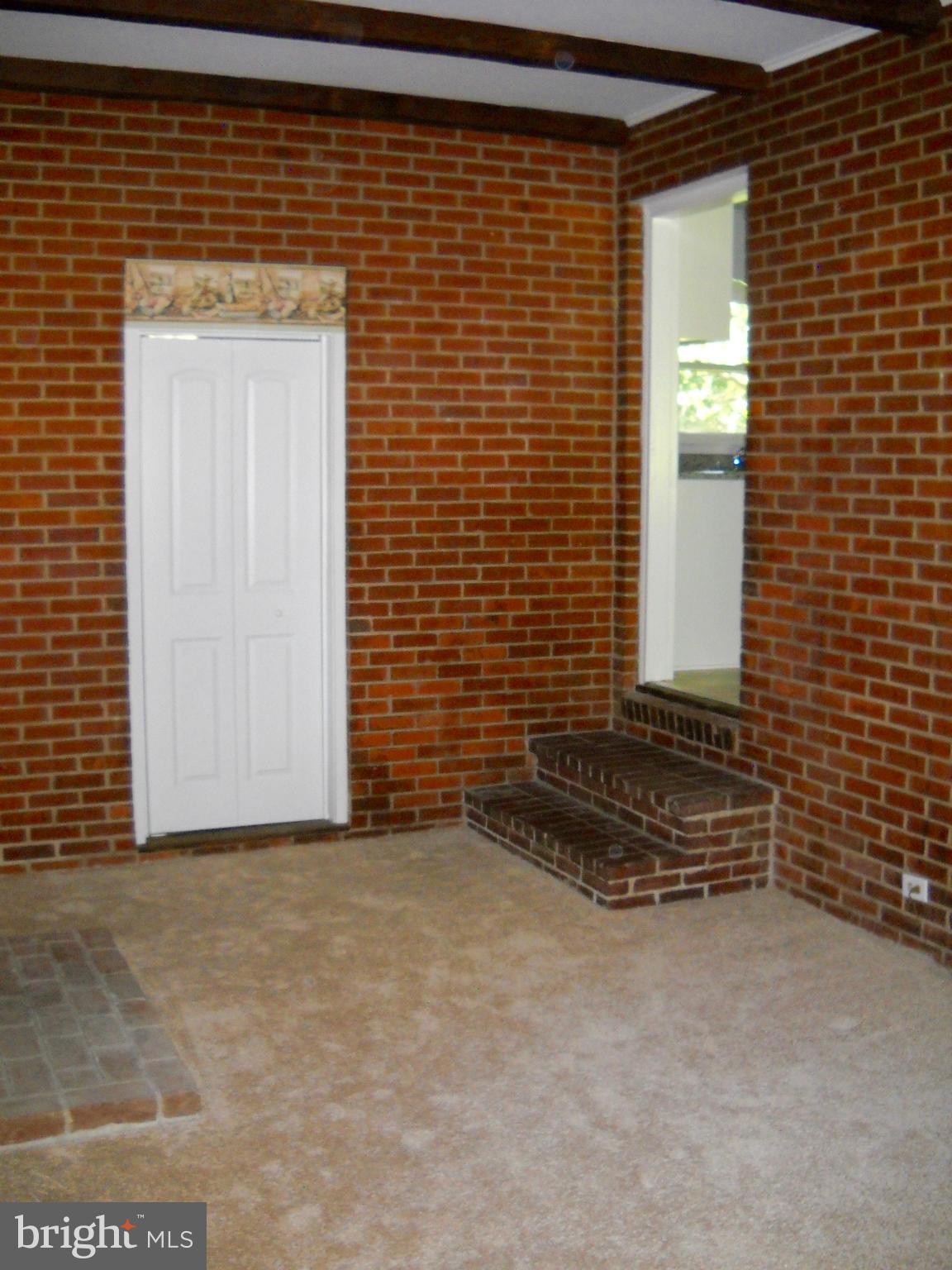 9084 Glebe Creek Road Easton, MD 21601 - Photo 9 of 13 Interior (General)