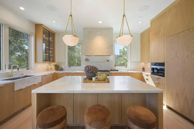 $13,950,000 | 1215 La Cumbre Road, Hillsborough, CA 94010