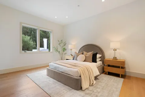 $13,950,000 | 1215 La Cumbre Road, Hillsborough, CA 94010