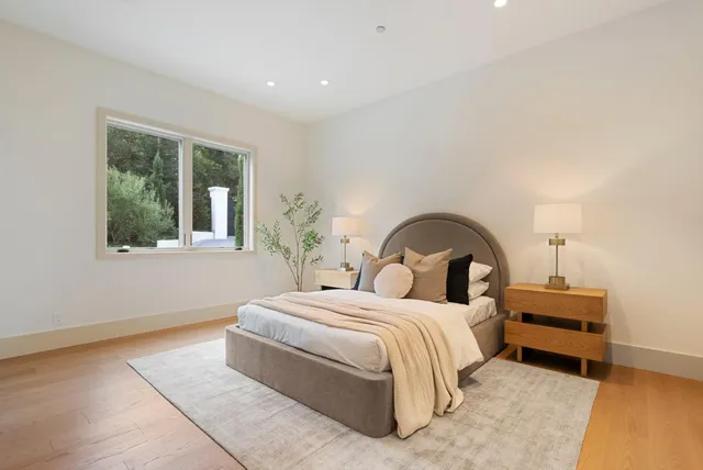 $13,950,000 | 1215 La Cumbre Road, Hillsborough, CA 94010