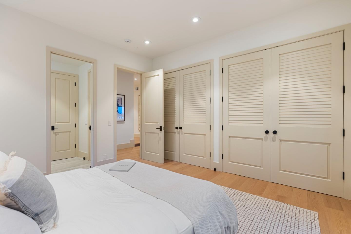 1215 La Cumbre Road Hillsborough, CA 94010 - Photo 39 of 61