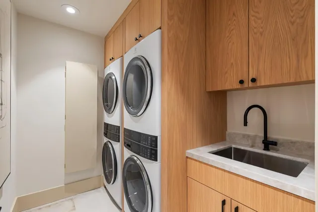 $13,950,000 | 1215 La Cumbre Road, Hillsborough, CA 94010