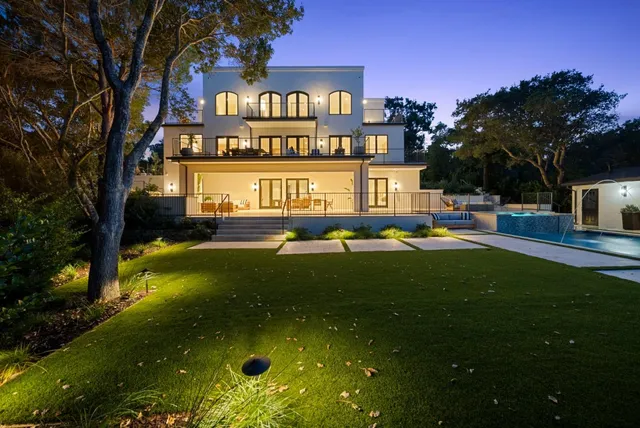 $13,950,000 | 1215 La Cumbre Road, Hillsborough, CA 94010