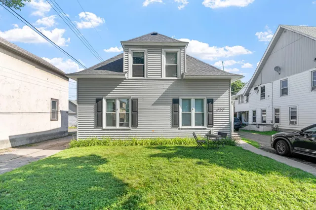 $1,198,000 | 1704 Jefferson Street Northeast, Minneapolis, MN 55413