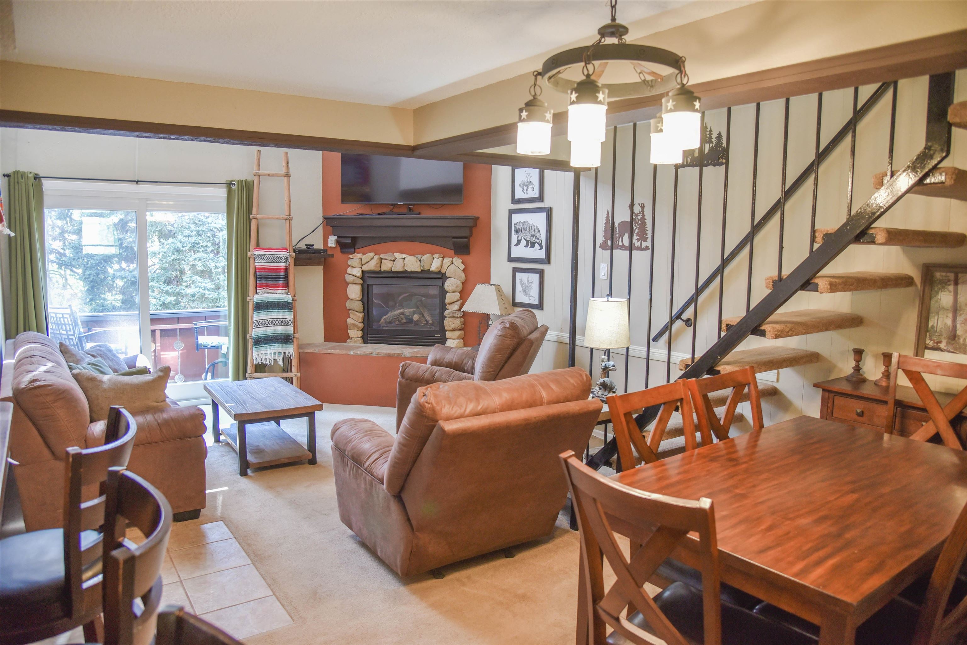 303 Pioneer Road, Unit 19B Red River, NM 87558 - Photo 3 of 32 Gallery Image 3